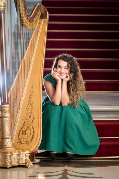 @Petra Hajská - Harfistka Roxana Hädler - Stirská